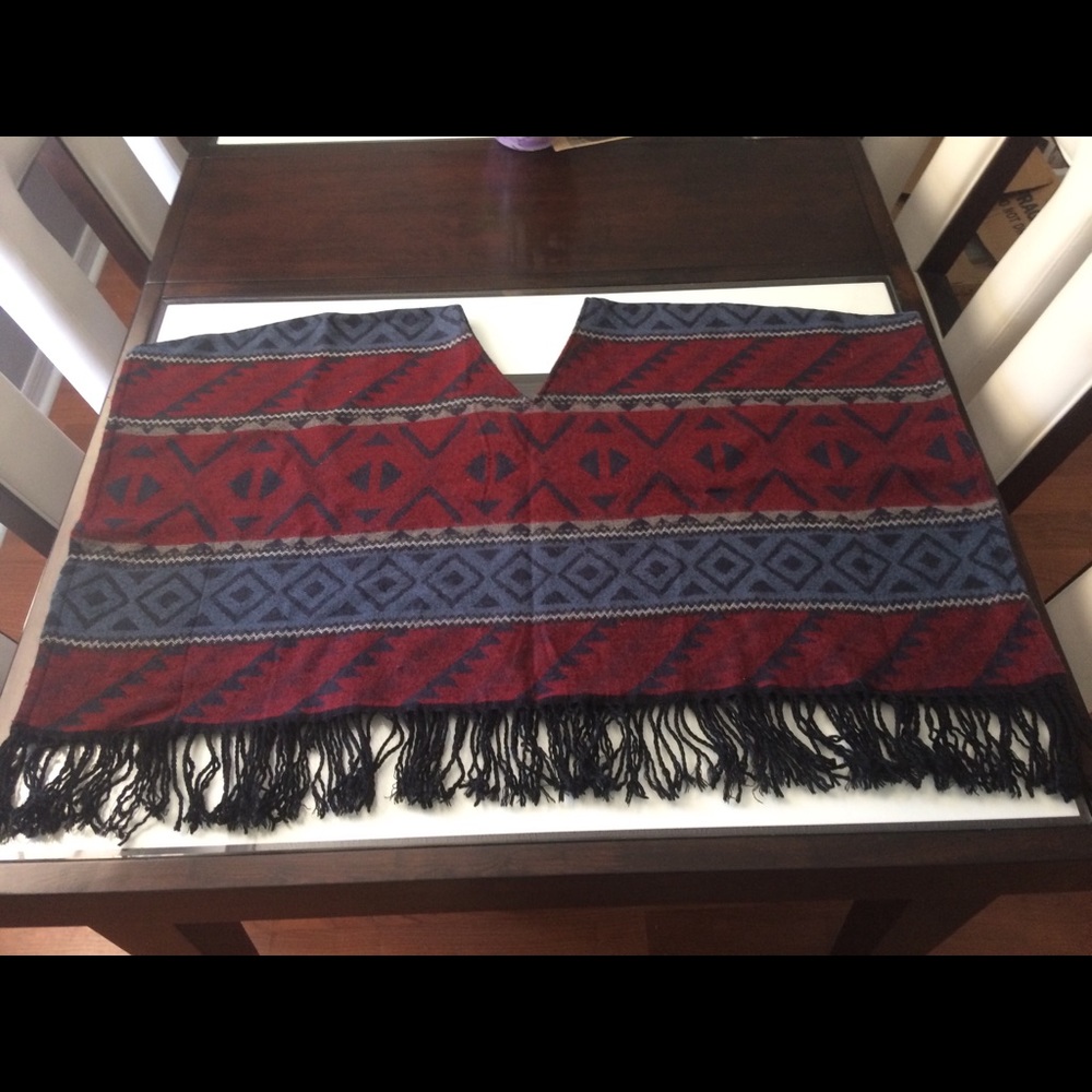 Hollister Poncho
